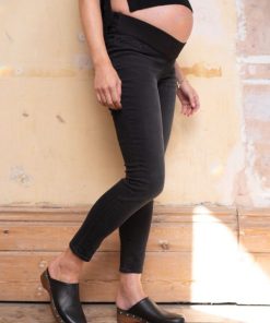 Shopthreads.shope4e7341115 1